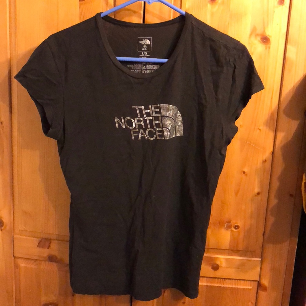The north face black shirt size L